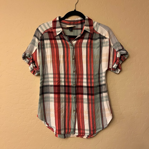 Universal Thread Salmon Pink/White/Navy/Light Blue Rayon Plaid Shirt - Picture 7 of 11